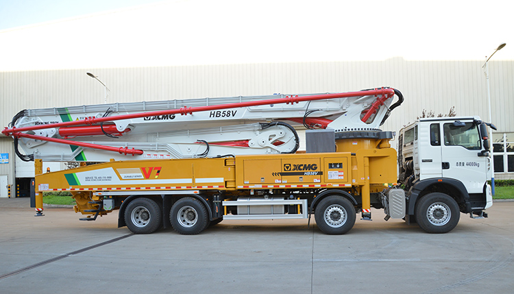 XCMG Schwing 58m concrete pump truck HB58V new concrete truck with sinotruk howo chassis for sale